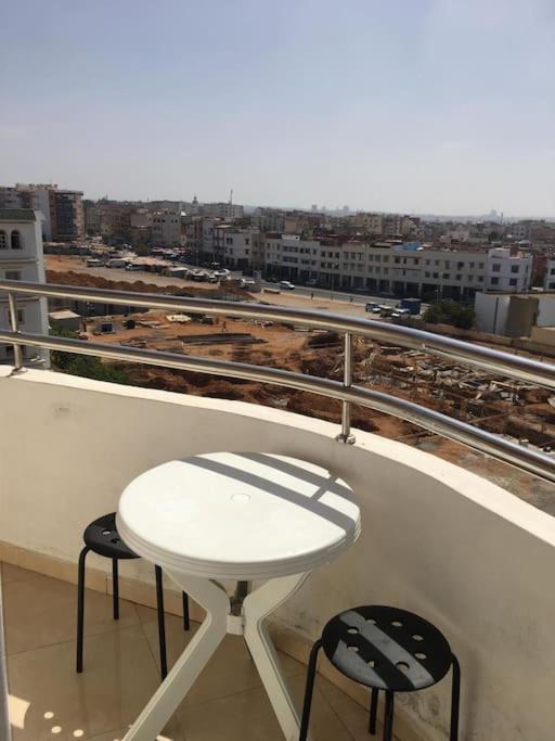 Appartement Proche De Rabat Et De L'Aeroport 塞尔 外观 照片